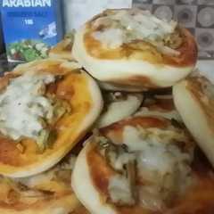 بيتزا بسيطه-レシピのメイン写真