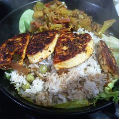 A picture of Paneer Sizzler.
