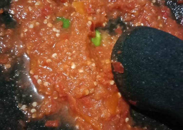 Resep: Sambel Tomat Mentah yang Gurih