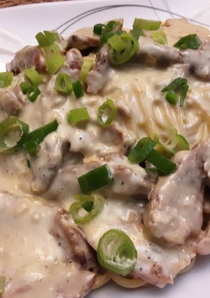 A picture of Tenderloin Pasta With Blue Cheese Sauce.