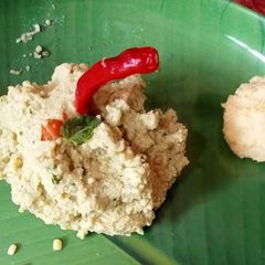 A picture of Moong Chatpata Chutney with Pudina Patta and Ginger.