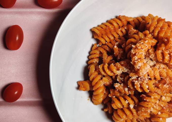 Pasta al Pomodoro