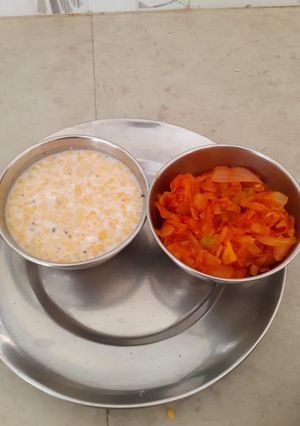 A picture of Boondi ratia with onion veg.