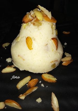 A picture of Semolina halwa.