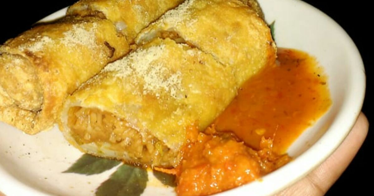 Noodles Spring Roll Recipe by Vaishali Jindal - Cookpad