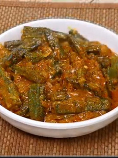ભીંડી મસાલા (Bhindi Masala Recipe In Gujarati) રેસીપી મુખ્ય ફોટો