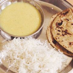 A picture of Lemon curry.