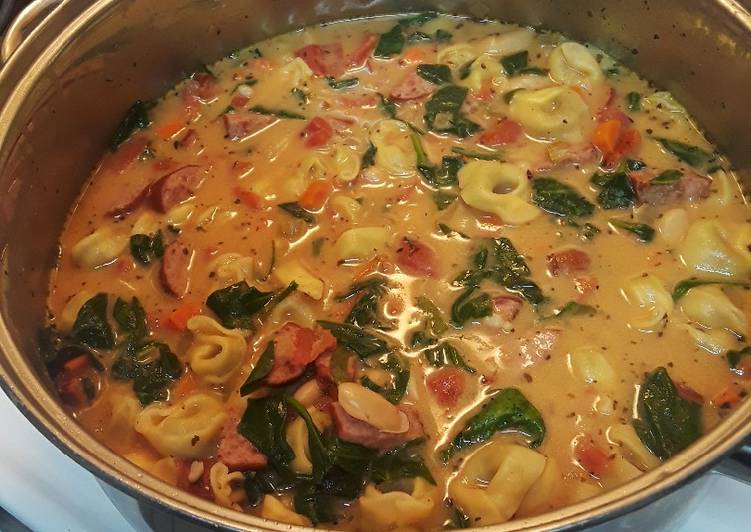 Homemade Tuscan Style Tortellini Soup