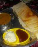 Dosa sambhar with nariyal ki chutney