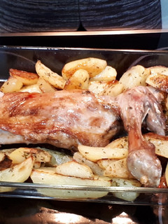 Una foto de Paletilla de cordero al horno
