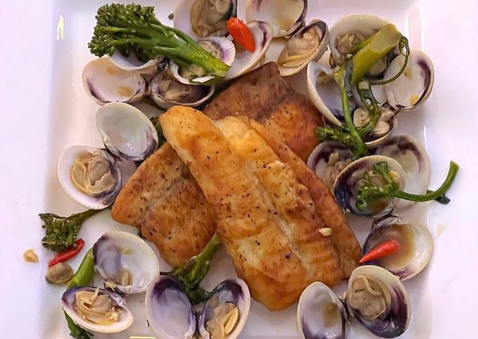Pan fried sea bream with sake braised clams and broccolini recipe main photo