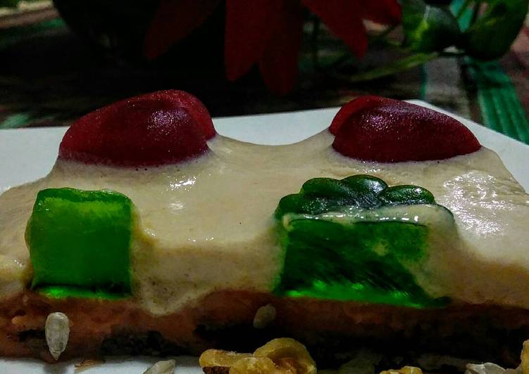 Flan tres leches y arequipe con corazones de frambuesa💕