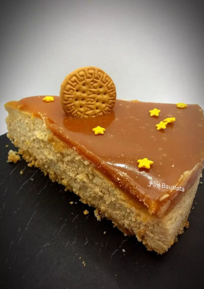 Una foto de Tarta de caramelo y galletas