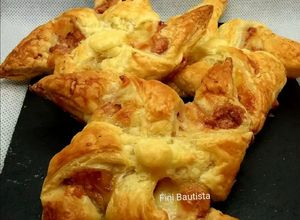Foto principal de Hojaldre molinillos de paté y queso