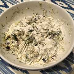 Una foto de Ensalada de brócoli y yogurt