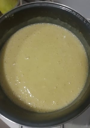 Una foto de Crema de calabacín y quesitos