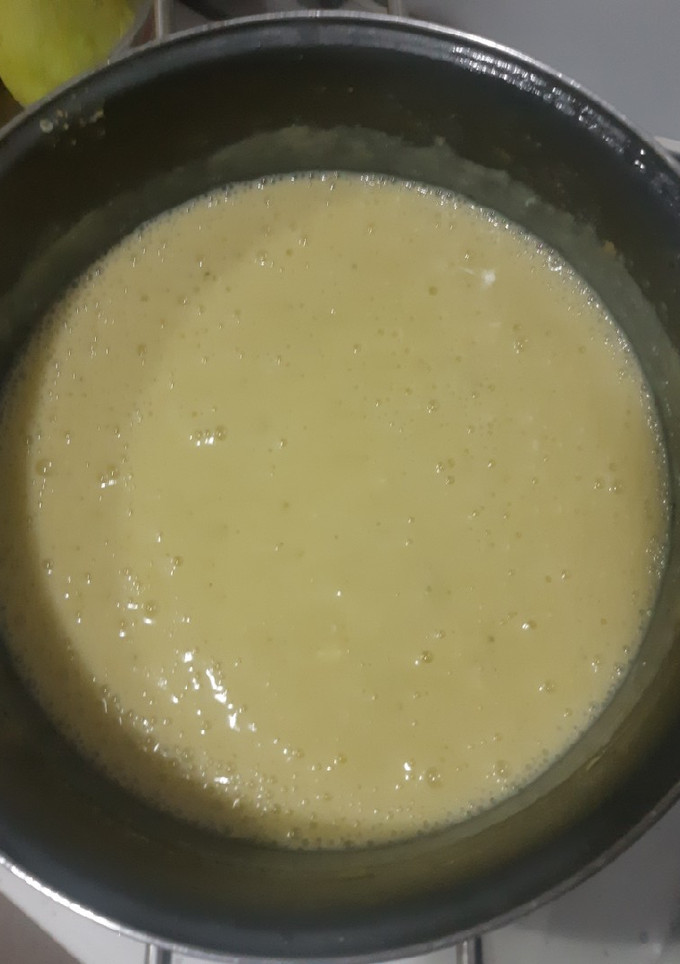 Una foto de Crema de calabacín y quesitos