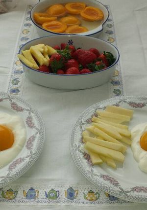 Una foto de Falsos huevos con patatas!