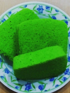 Foto resep Bolu Kukus Pandan Keju (2 telur)