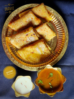 शाही पुरणपोळी (shahi puranpoli recipe in marathi) रेसिपी चे मुख्य फोटो