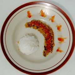 A picture of Abon Tahu.