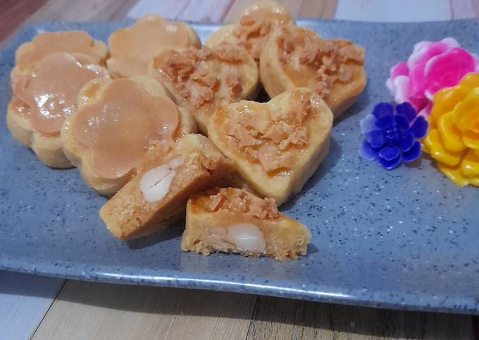 Bagaimana Menyiapkan Mede Cookies (Biskuit Kacang Mede) yang Menggugah Selera