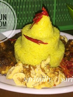 Foto resep Nasi Kuning Magicom