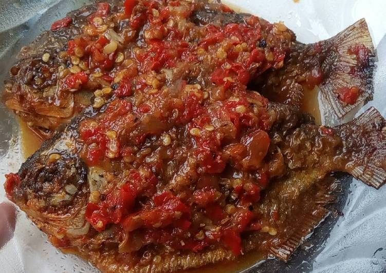 Mangut ikan bawal