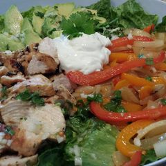 A picture of Chicken Fajita Salad.