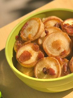 A picture of *Easy* mini Pancakes.