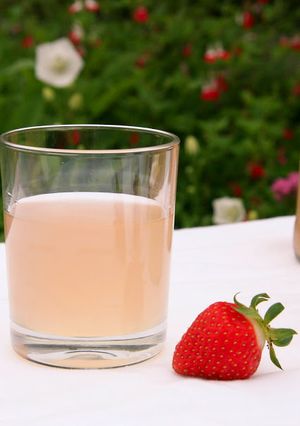 Une photo de Kéfir de fraise