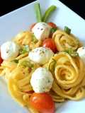 Pasta Casera al Huevo con Bocconcino y Cherry