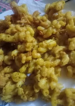 A picture of Macroni pakora.