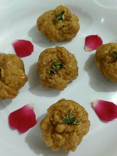 बालूशाही (Balushahi recipe in hindi) रेसिपी मुख्य फोटो