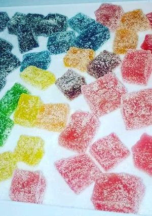 கம்மி கேன்டி (Gummy candy recipe in tamil) செய்முறை முக்கிய புகைப்படம்