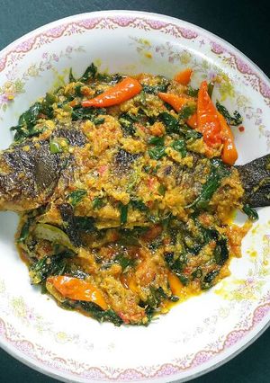 Foto resep Pesmol Ikan Mas xtra Kemangi
