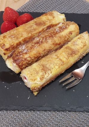 O poză a rețetei French toast dulce.