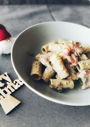 Foto di Rigatoni pistacchio e gamberoni