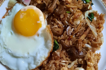 Cara Buat Nasi Goreng Ayam Jamur Enak