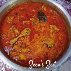 A picture of Murgir Laal Jhol.