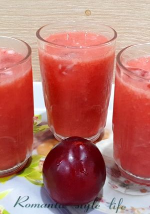 પ્લમ નુ જ્યુસ (Plum Juice Recipe In Gujarati) રેસીપી મુખ્ય ફોટો