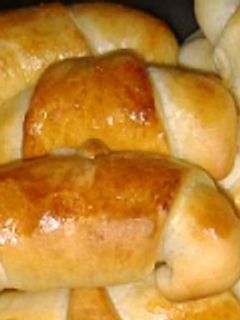 Sajtos-sonkás kifli recept fotója