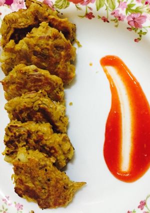 A picture of Leftover chole tikki.