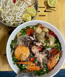 bún riêu cua hải sản