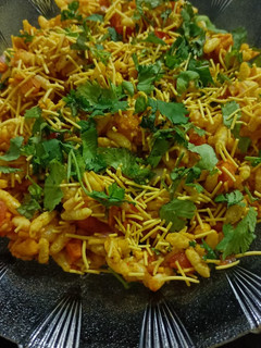 ભેળ (Bhel Recipe In Gujarati) રેસીપી મુખ્ય ફોટો