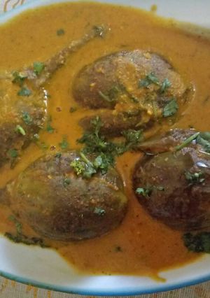 A picture of Brinjal curry.