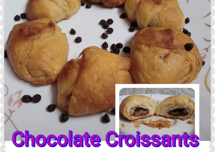 How to Make Homemade Chocolate Croissants