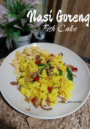 Gambar Nasi Goreng Fish Cake