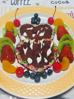 Una foto de Pancakes Red Velvet San Valentín
