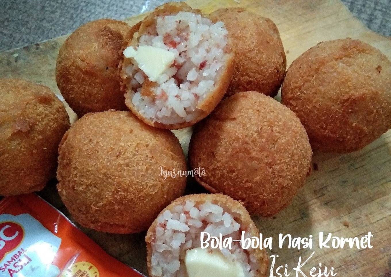 Bola-bola Nasi Kornet Isi Keju